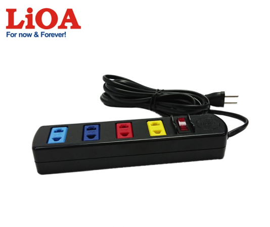 Ổ cắm bốn 2 chấu có 1 công tắc tổng (5m)