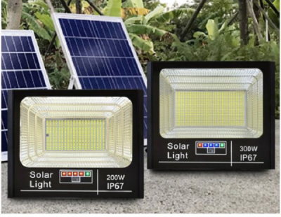 Đèn pha năng lượng mặt trời 200W lắp trong nhà (Green Viet)