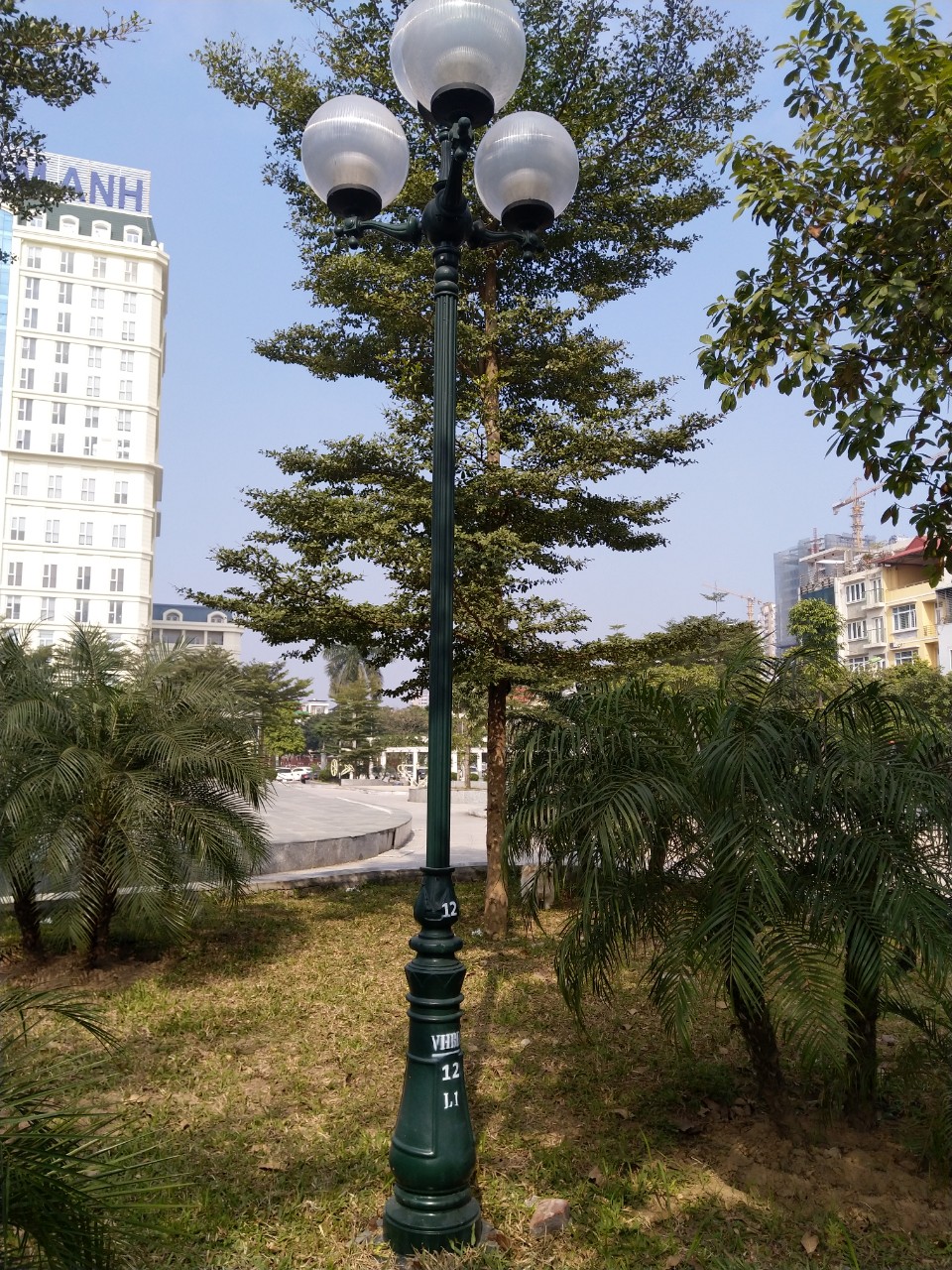 Cột đèn sân vườn DC06 Hapulico