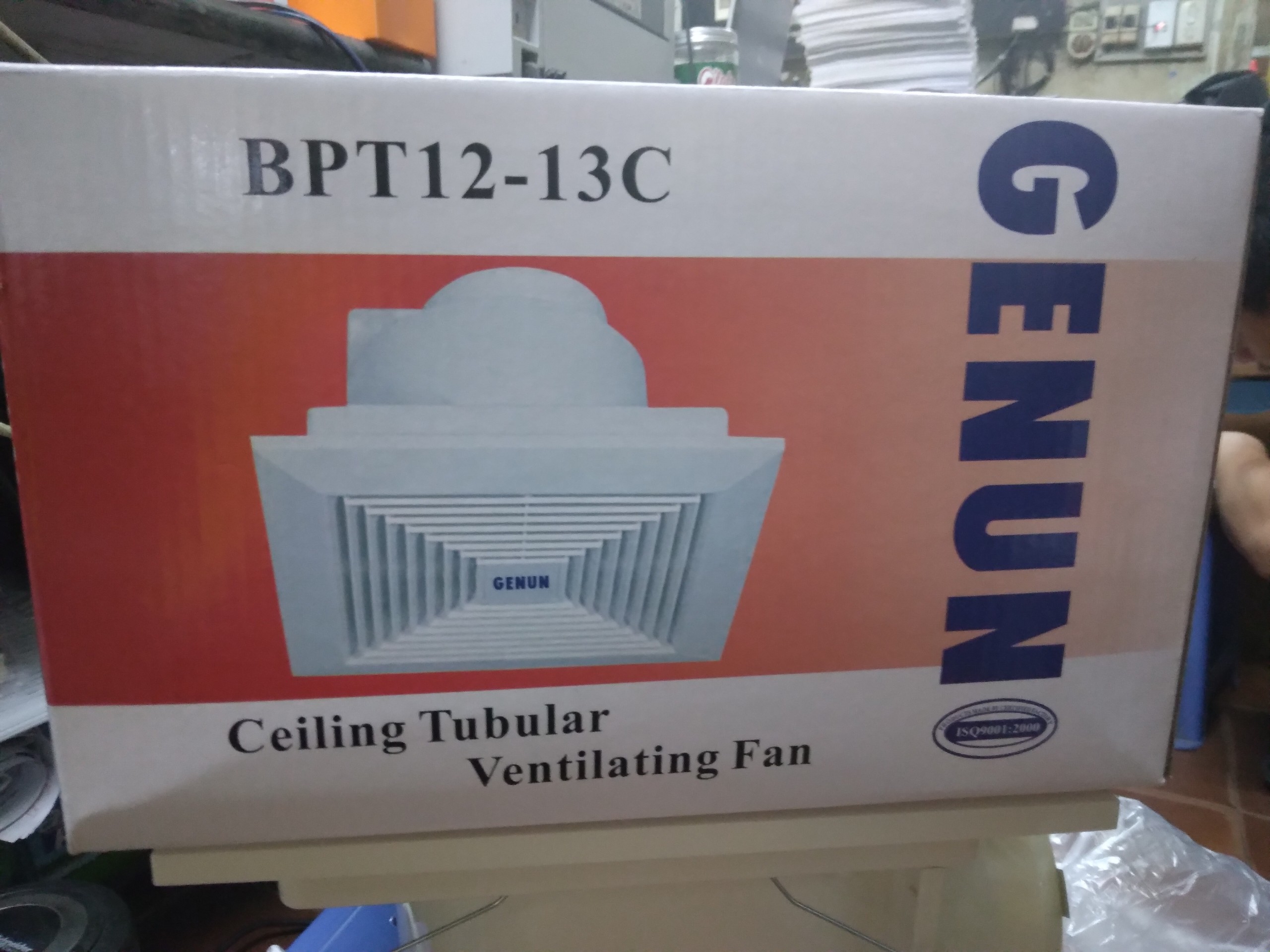 Quạt thông gió âm trần 20x20 BPT12-13C Genun