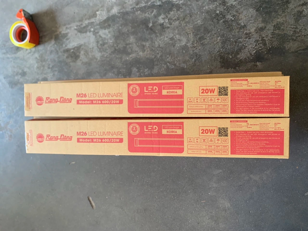 Đèn LED bán nguyệt M26 0.6m 20W Rạng Đông (M26 600/20W)