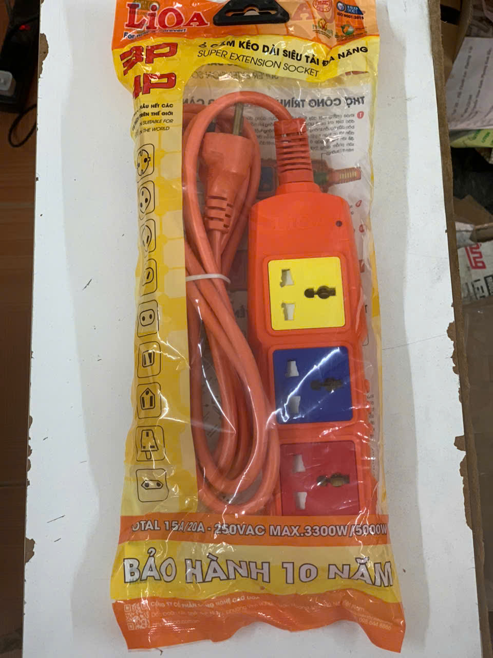 Ổ cắm Lioa kéo dài siêu tải có dây 3 lõi, 5m, 20A (4P-5M/3-20A)