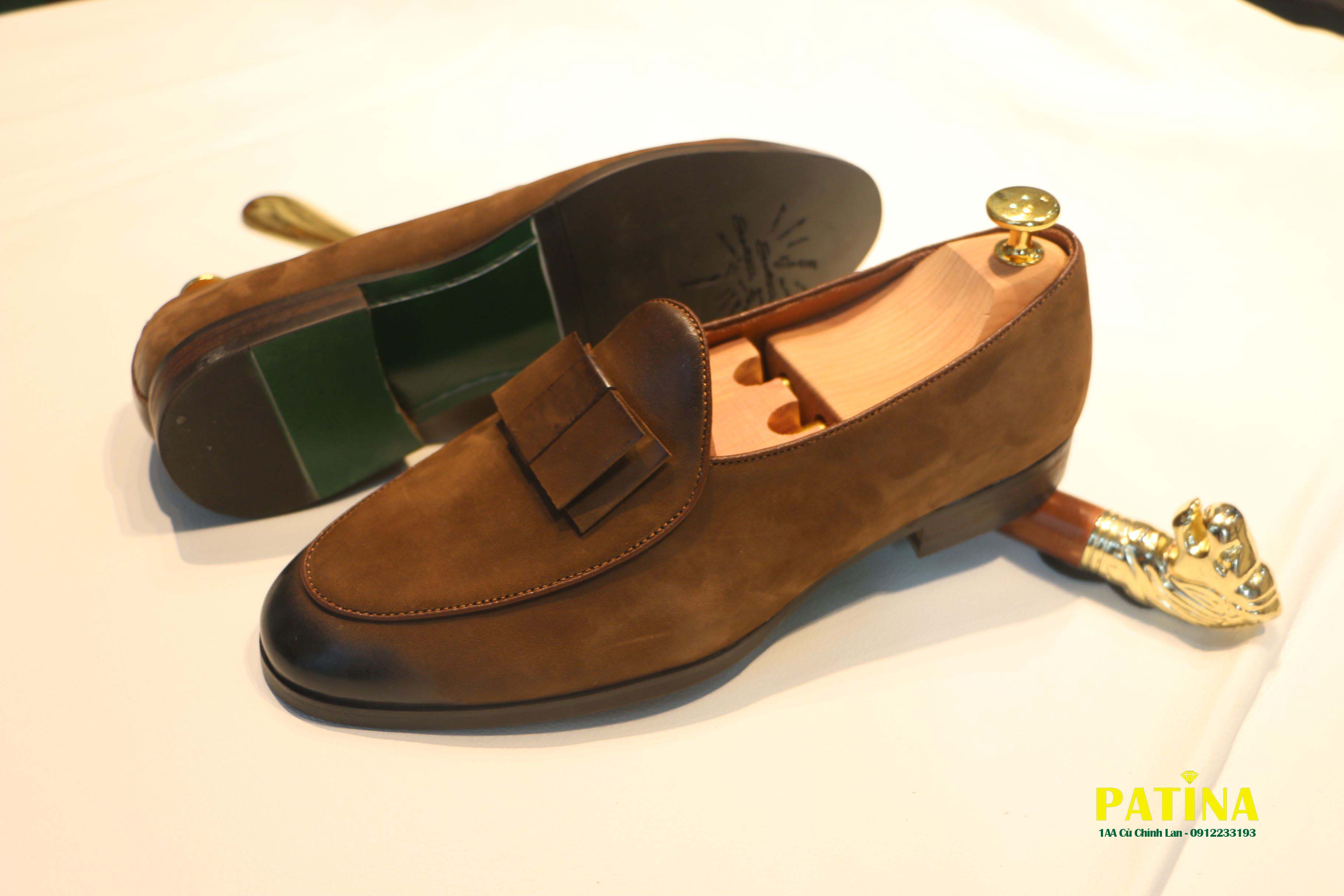 PHÂN BIỆT DA NUBUCK VÀ DA LỘN VÀ CÁCH CHĂM SÓC CHÚNG