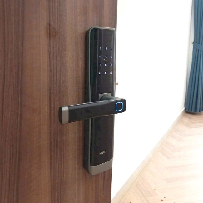 Khóa vân tay chống nước Hexa L100 Đen Xám 18 hexa l100 xam tt2 1