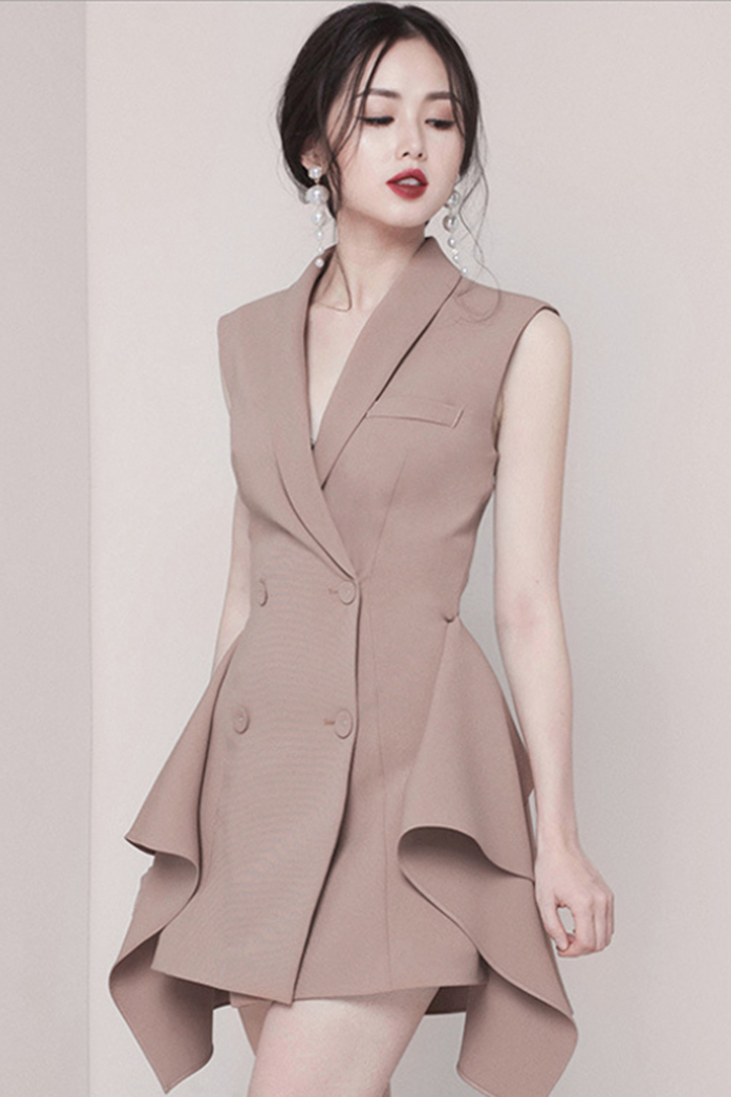 Váy Đầm Suông Nâu Cổ Vest  D6409