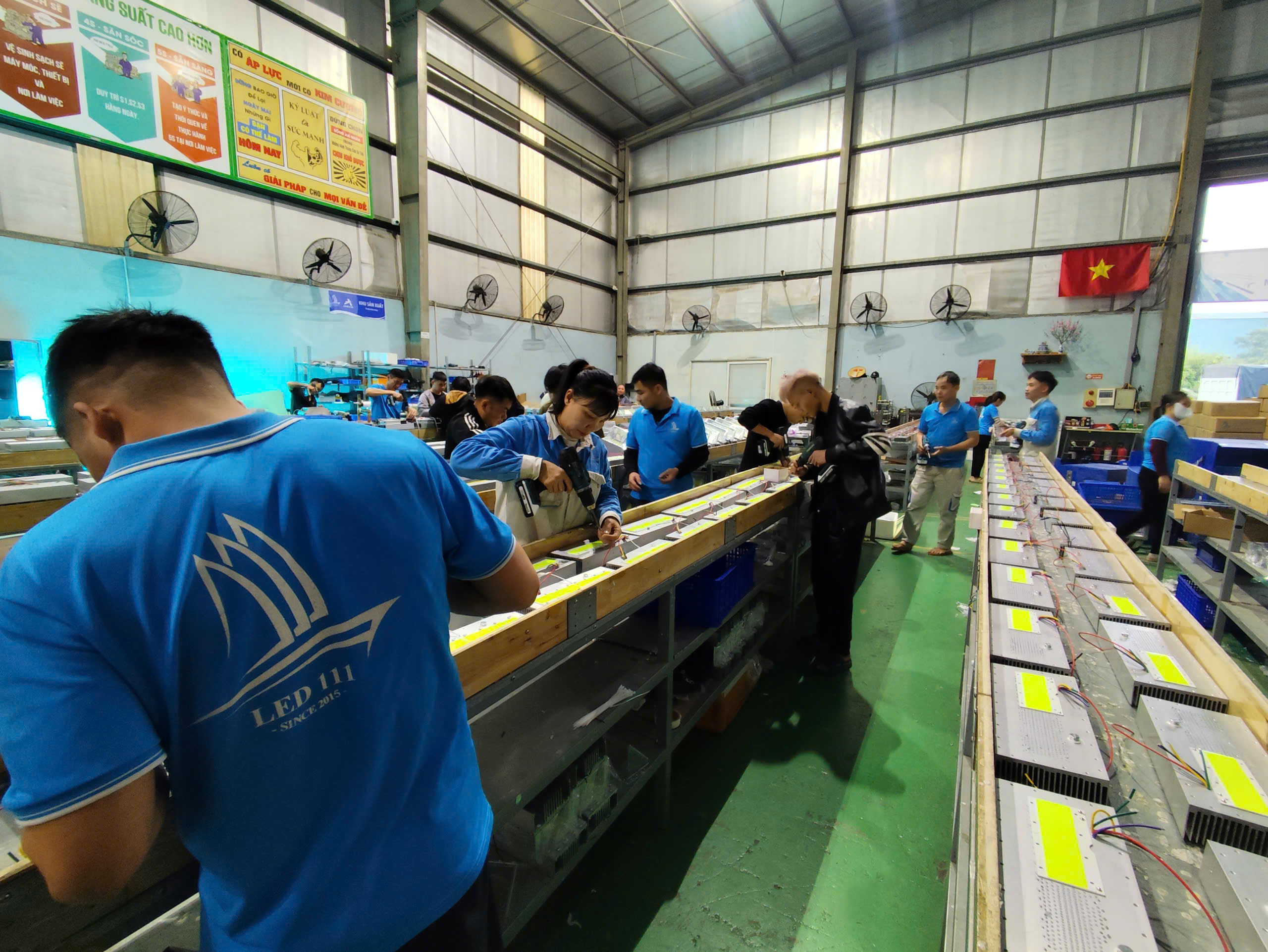 LED 111 chính thức gia nhập VASEP