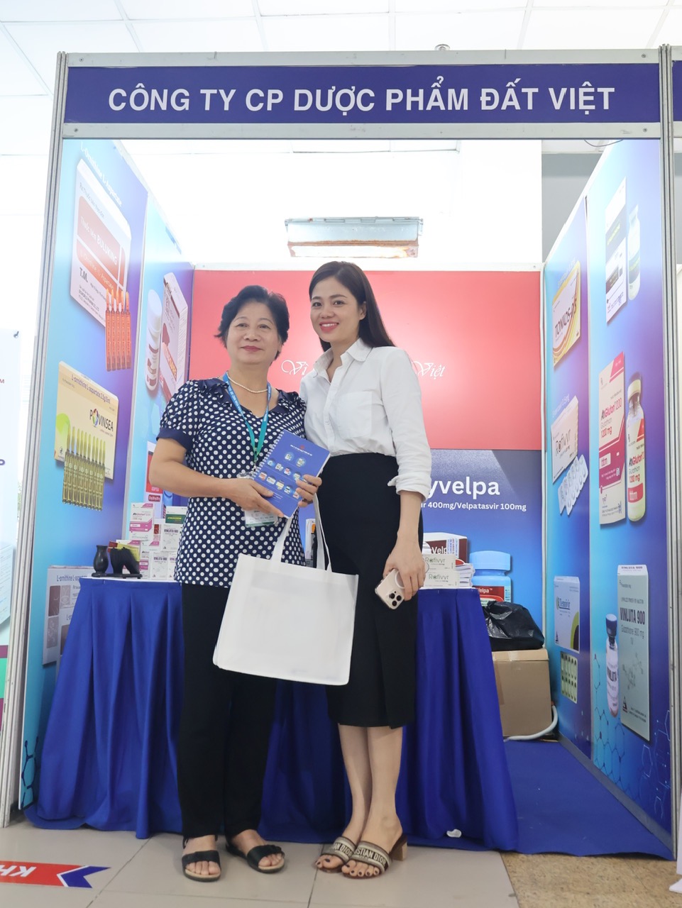 nha-thuoc-dat-viet
