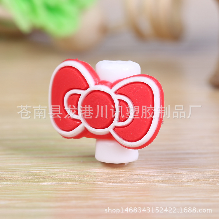 pvn43094-bo-nut-gan-bao-ve-day-cap-sac-tai-nghe-hinh-thu-hoat-hinh-ngo-nghinh