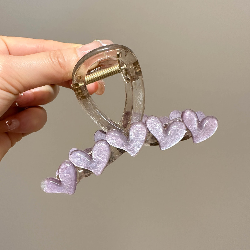 pvn64317-kep-toc-trai-tim