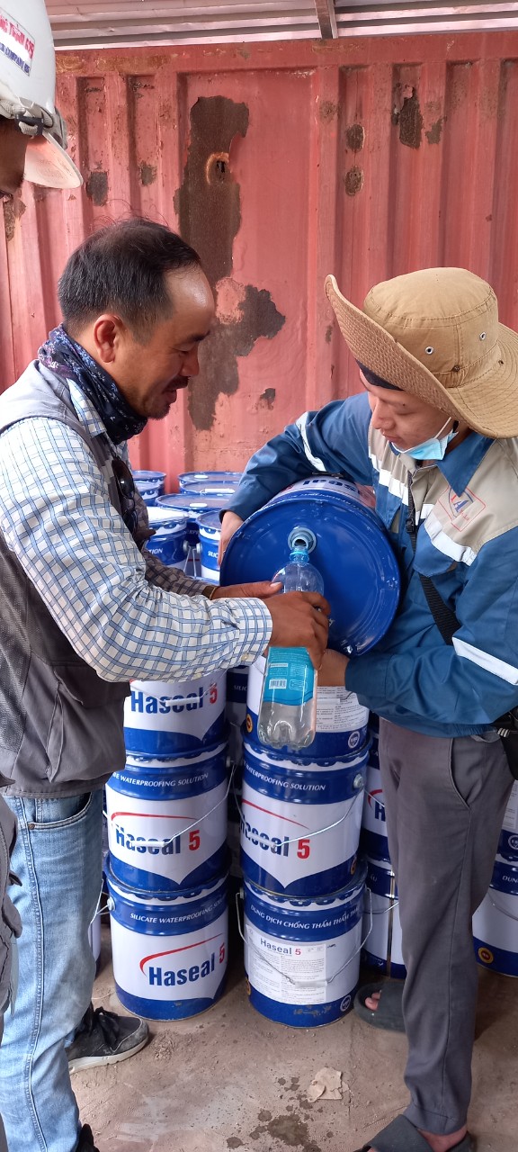 THI CÔNG TẠO NHÁM VÀ CHỐNG THẤM MẶT CẦU DỰ ÁN CẦU VƯỢT ĐT874 - GÓI XL1A DỰ ÁN TRUNG LƯƠNG - MỸ THUẬN