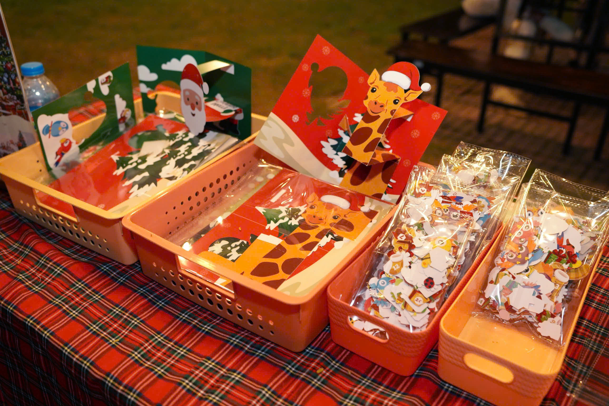 hội chợ giáng sinh HMG