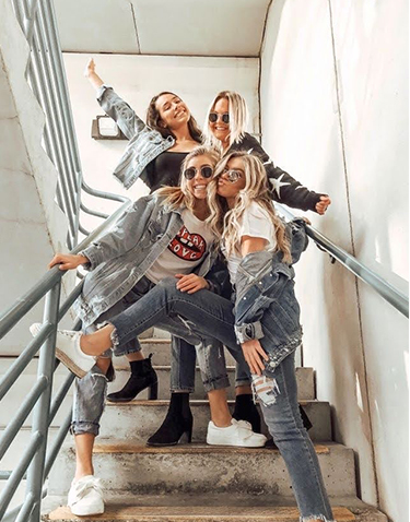 giaybootnubienhoa.com