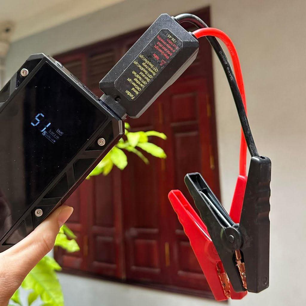 Kích bình kiêm pin dự phòng 15.000mah Halfsun