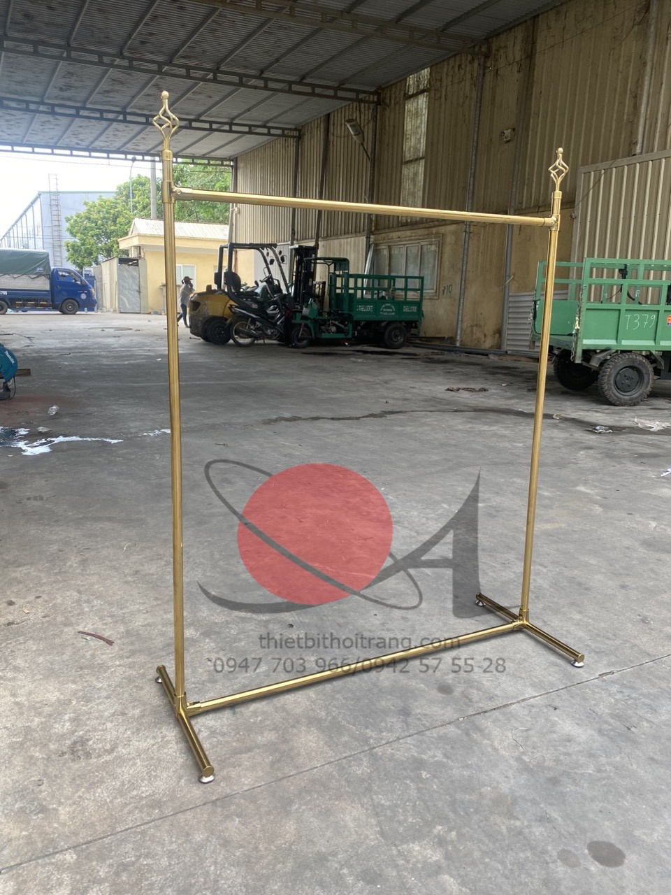 Kệ Inox Đơn Màu Vàng Gold Thiết bị thời trang Quang Anh