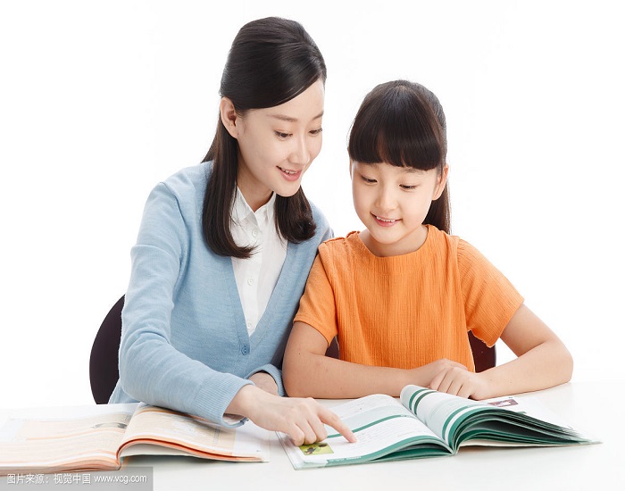 Có nên tìm gia sư cho con khi mới lớp 5?