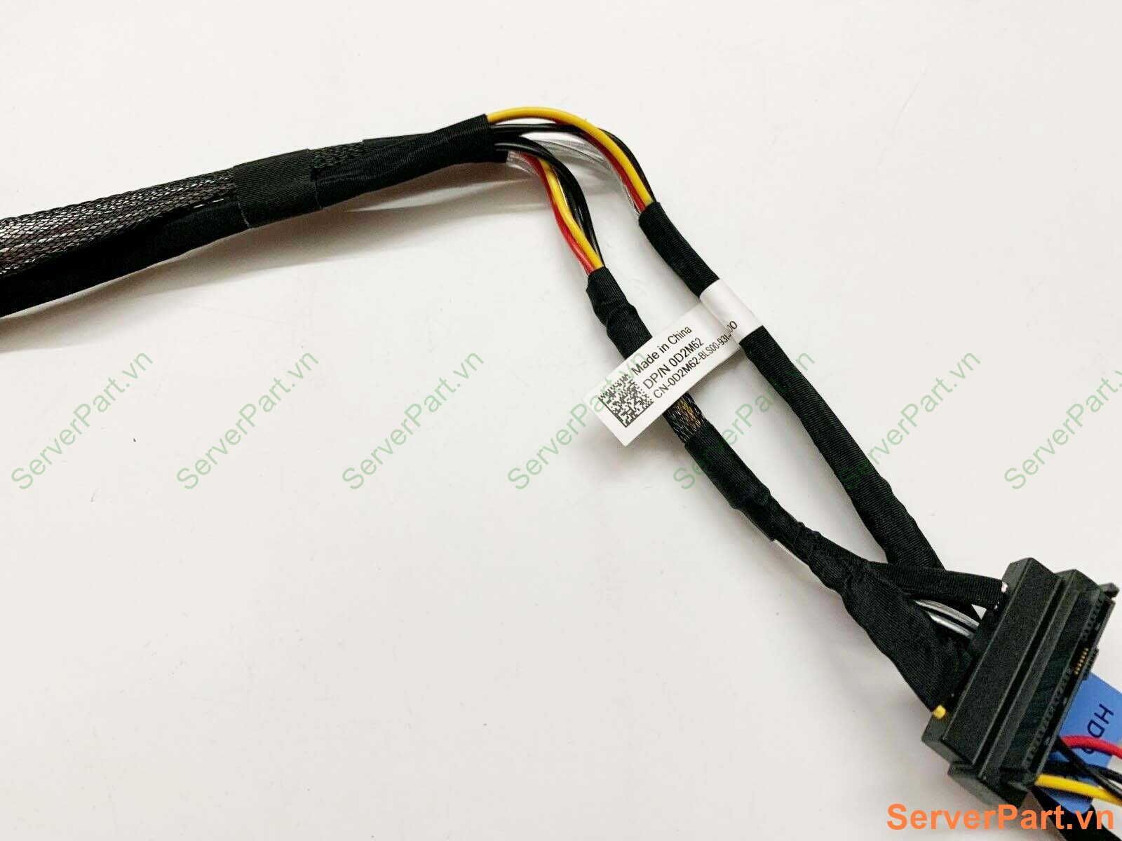 thumbnail image 2 of Dell PowerEdge T630 Server Cable – PERC H330/H730/H730P SAS To Dual SFF-8643 (MV0P5, 1KXPP) For 16/18 Bay 2 of 5