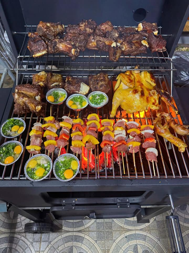 bếp nướng than ngoài trời