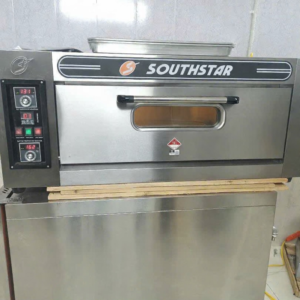 Lò nướng bánh 1 khay 1 tầng