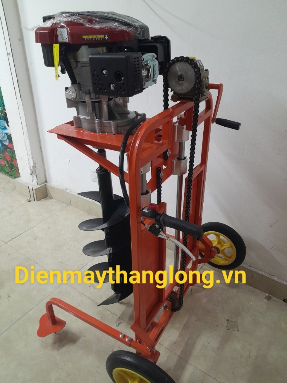 Máy khoan đất 7Hp giá đỡ