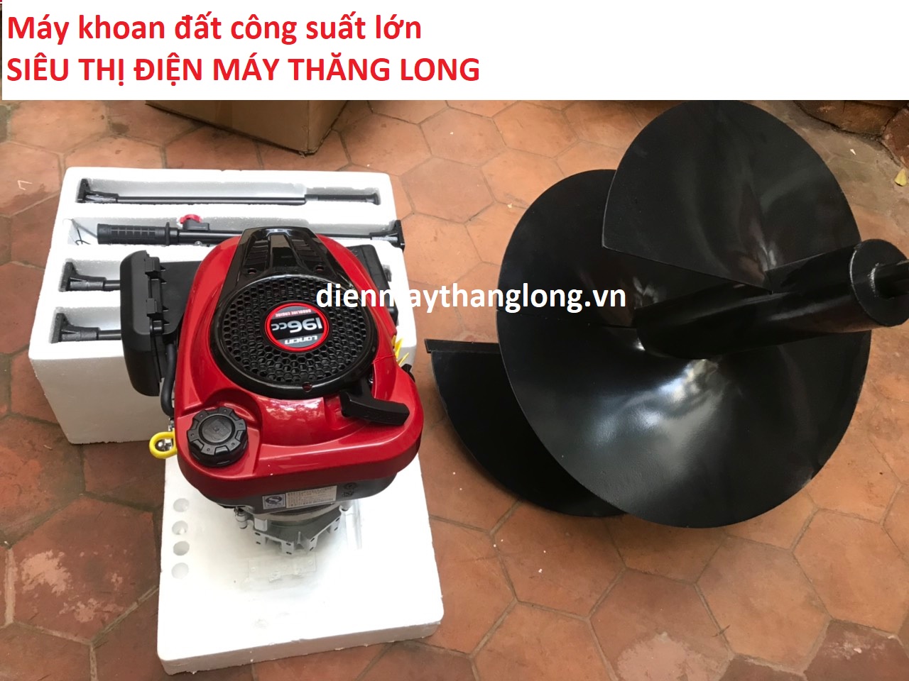 Máy khoan đóng cọc năng lượng mặt trời