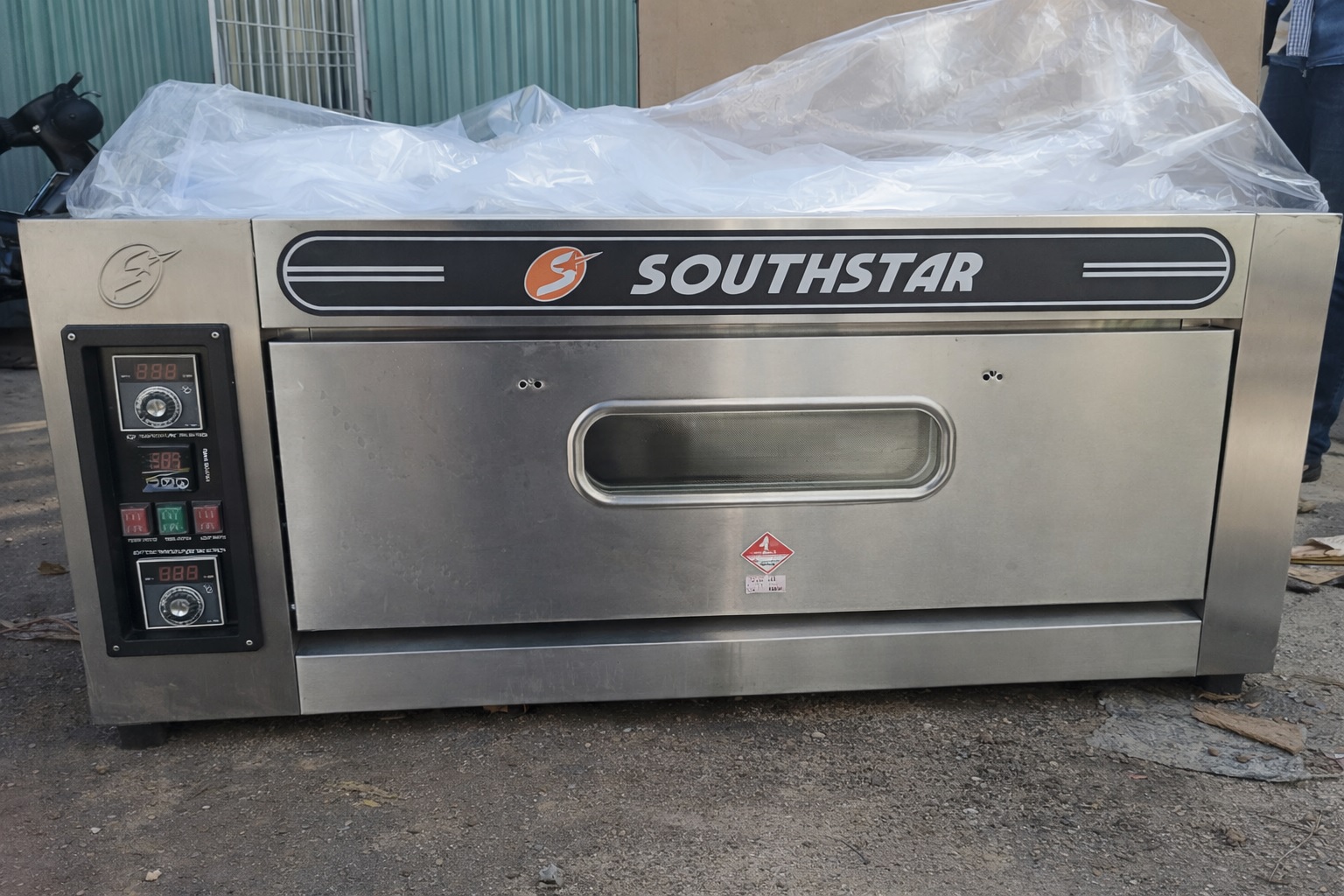 Lò nướng điện 1 tầng 2 khay