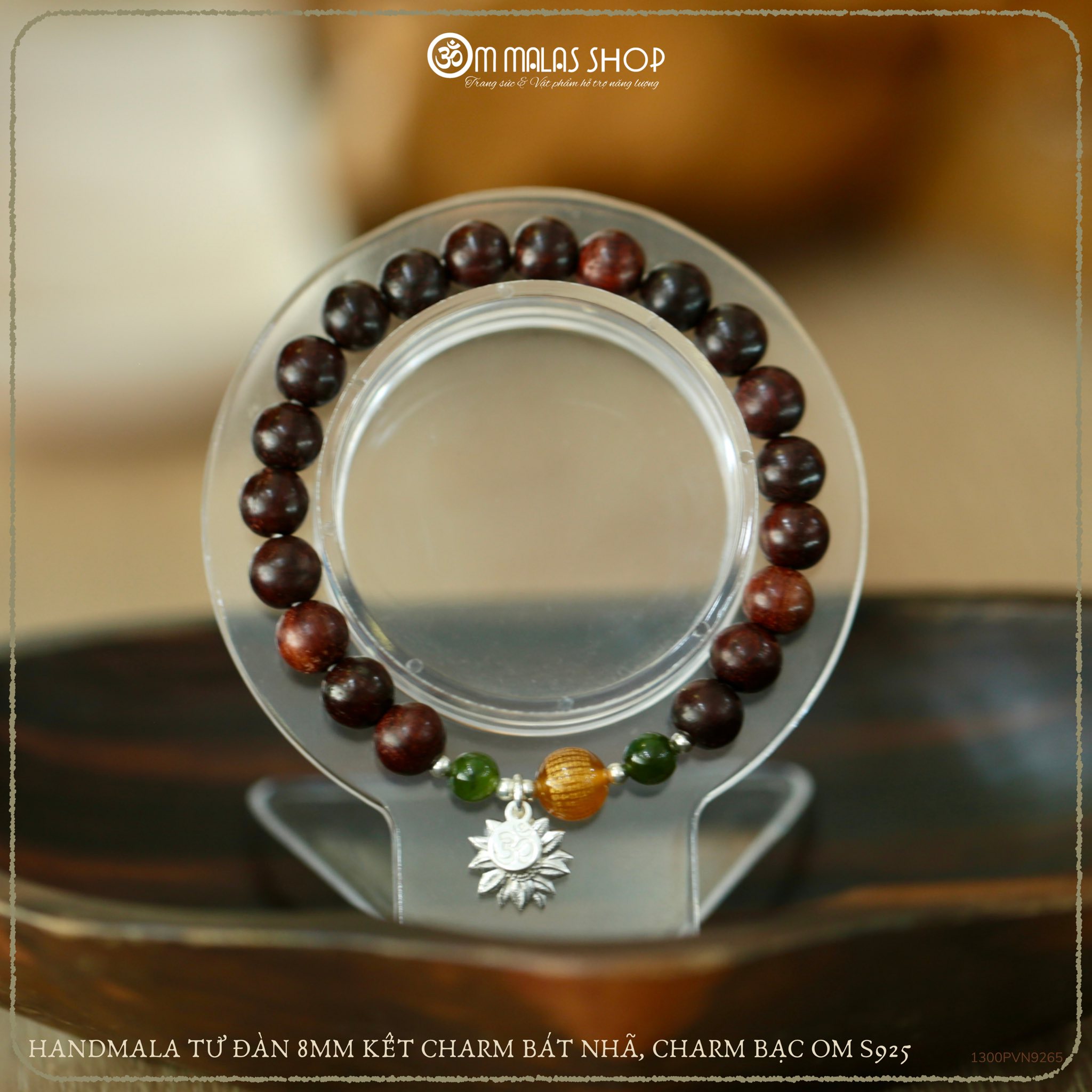 HANDMALA GỖ TỬ ĐÀN 8MM KẾT CHARM MÃ NÃO BÁT NHÃ VÀ CHARM OM HƯỚNG DƯƠNG BẠC 925