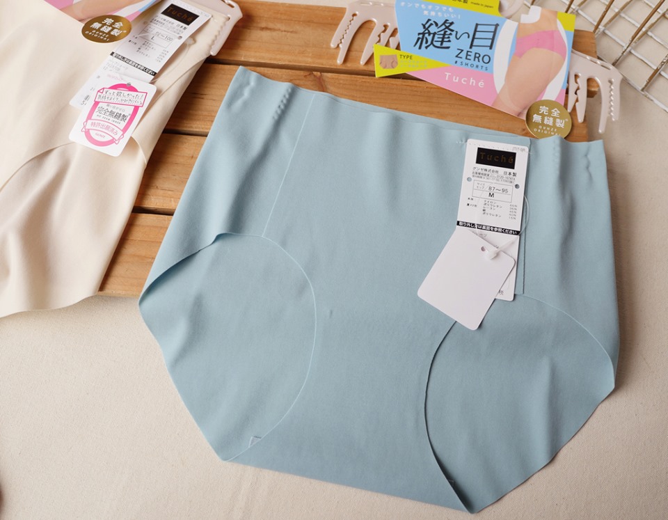 Chiếc quần lót có chất liệu thoáng mát