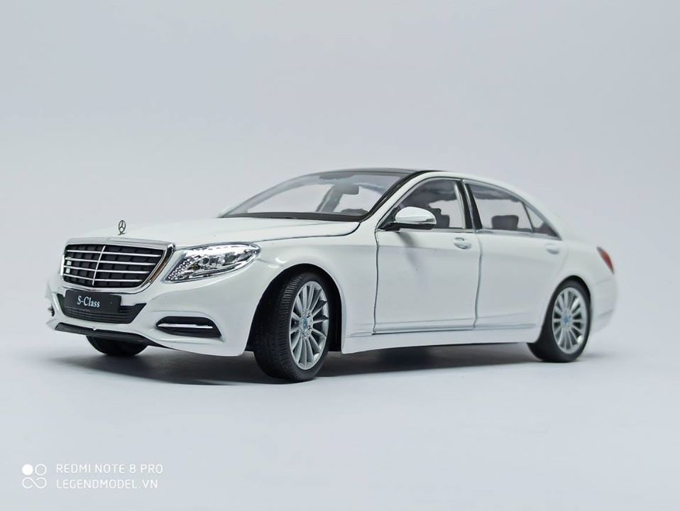 Mô hình xe Mercedes S Class - Trắng