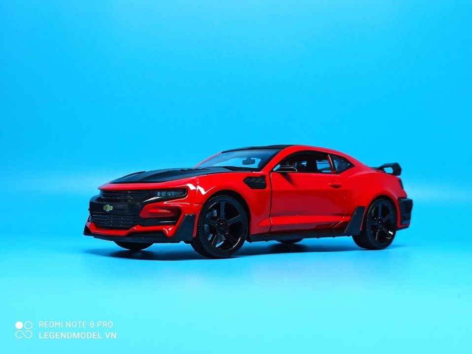 Mô hình Chevrolet Camaro 1/24