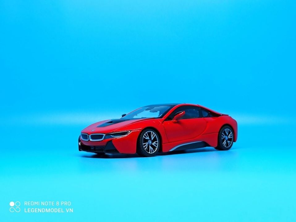 Mô hình xe BMW I8 1/24