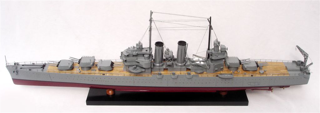 Mô hình tàu USS PHOENIX
