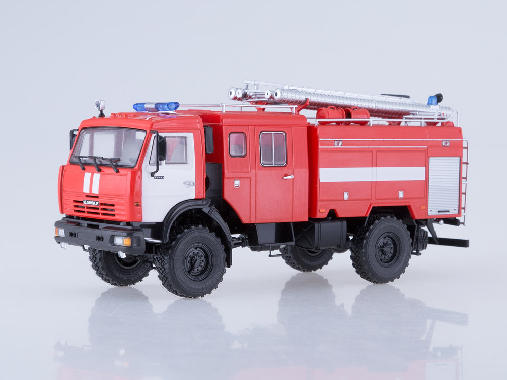 Mô hình xe Kamaz 43502 AC3-40 (Đặt trước)