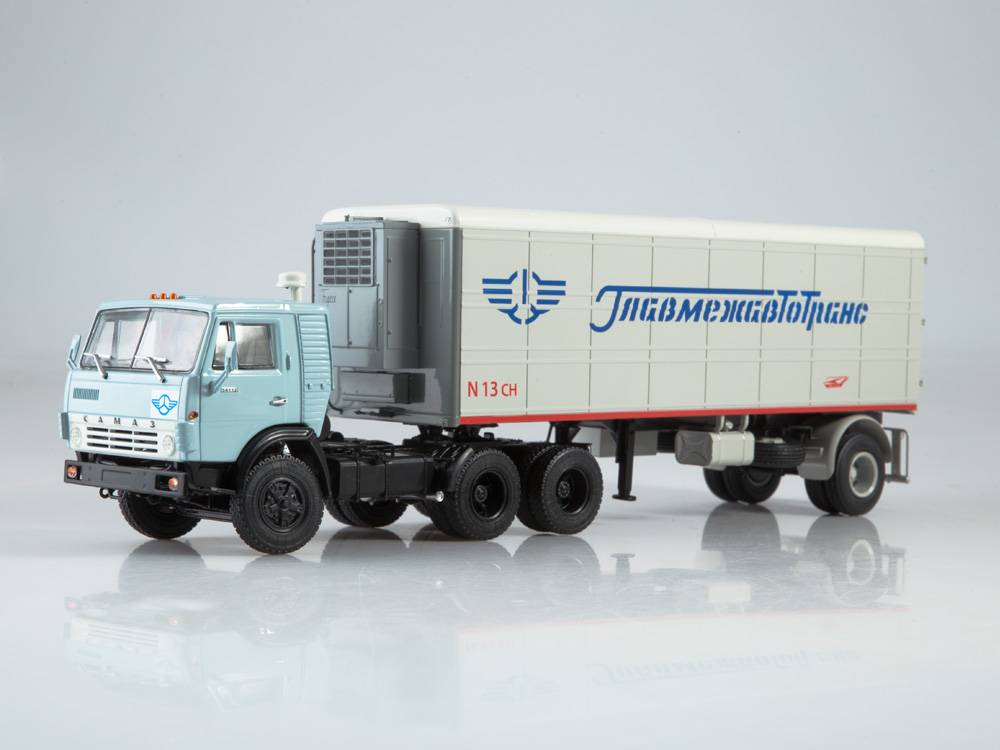 Mô hình xe KAMAZ 54112 với semitrailer Alka-N13CH 