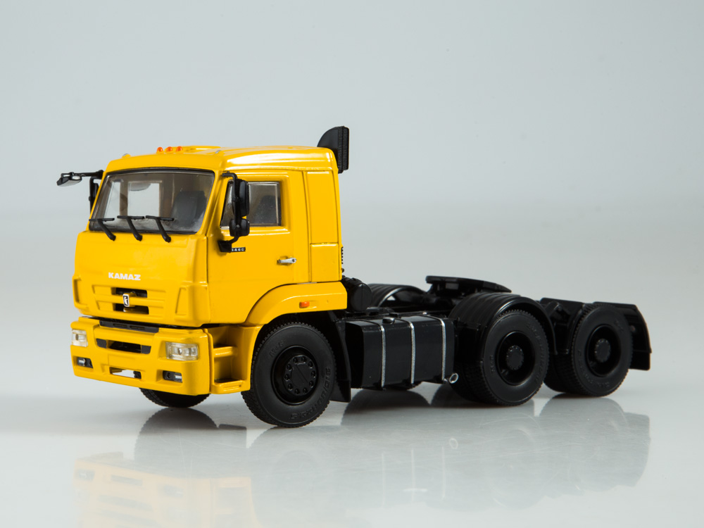 Mô hình xe Kamaz 6460