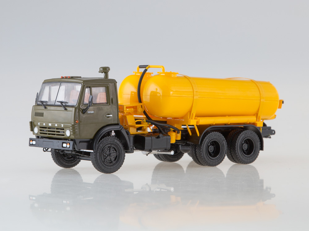 Mô hình xe KAMAZ 53213 KO505
