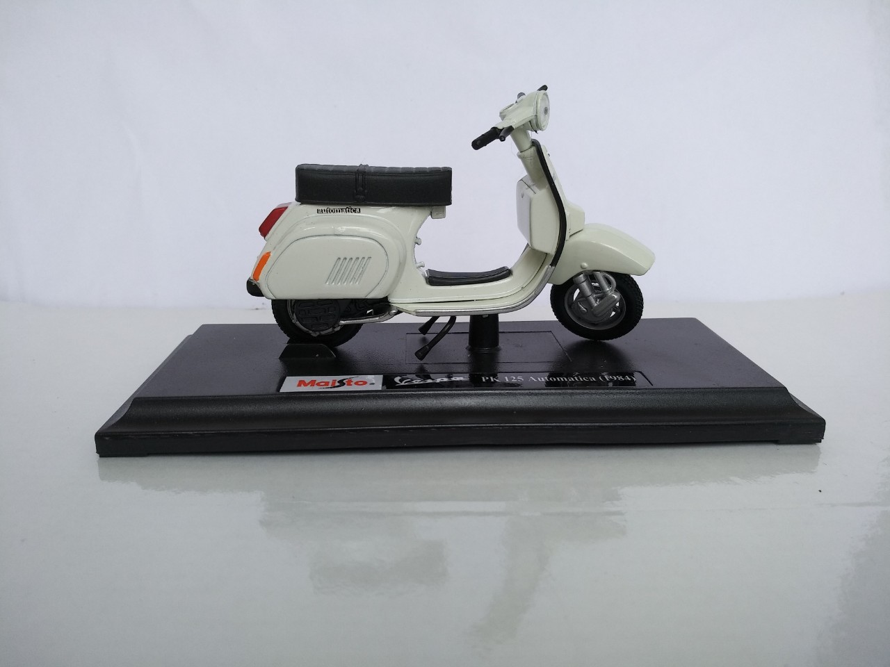 Mô hình Vespa PK 125 Automatica 1984