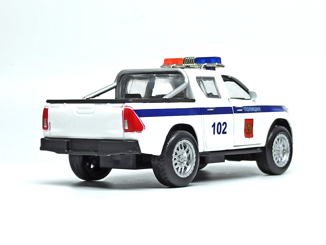 TOYOTA HILUX 2023 Giá xe giá lăn bánh thông số xe  khuyến mãi