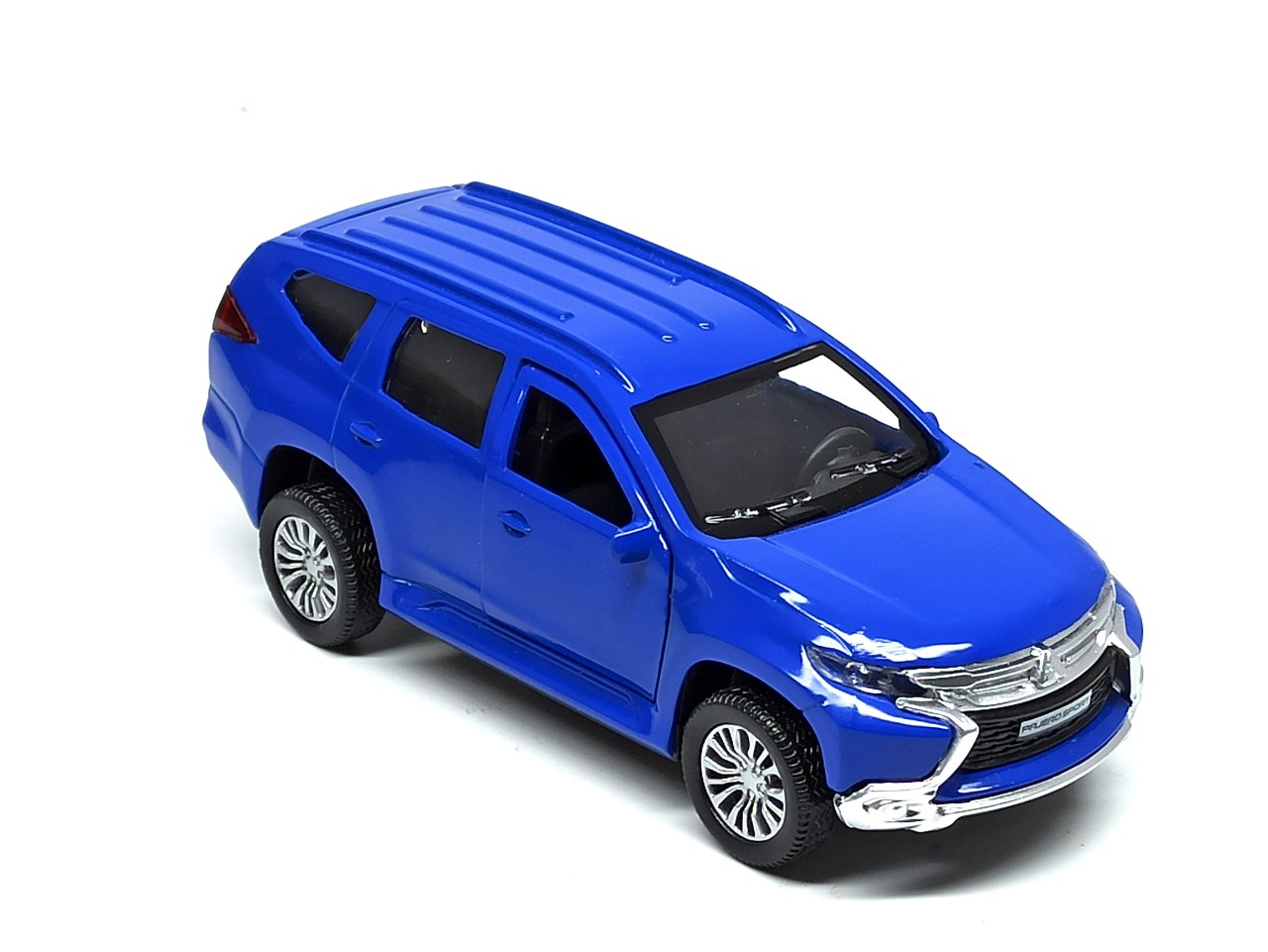 Mô hình xe Mitsubishi Outlander 2023 118 Dealer  banmohinhtinhcom