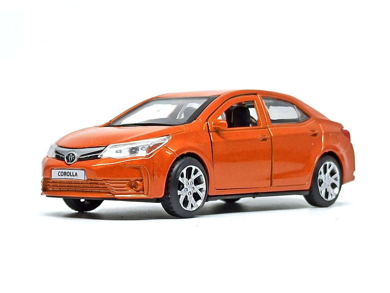 Mô hình tổng thành xe ô tô Toyota Corolla Cross Hybrid  tanphatedu