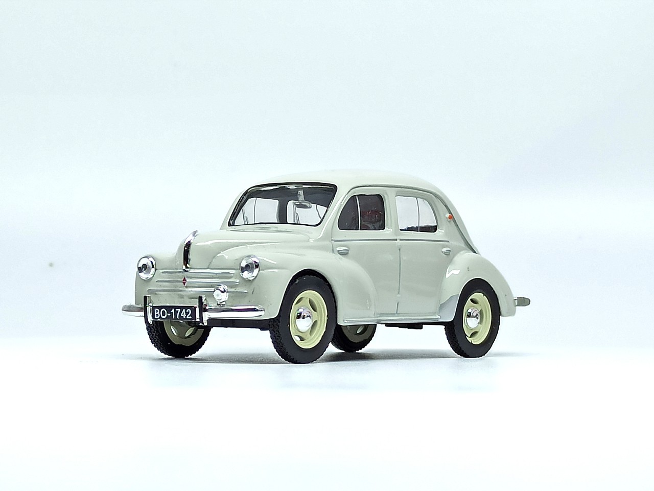 Mô hình xe Renault 4CV