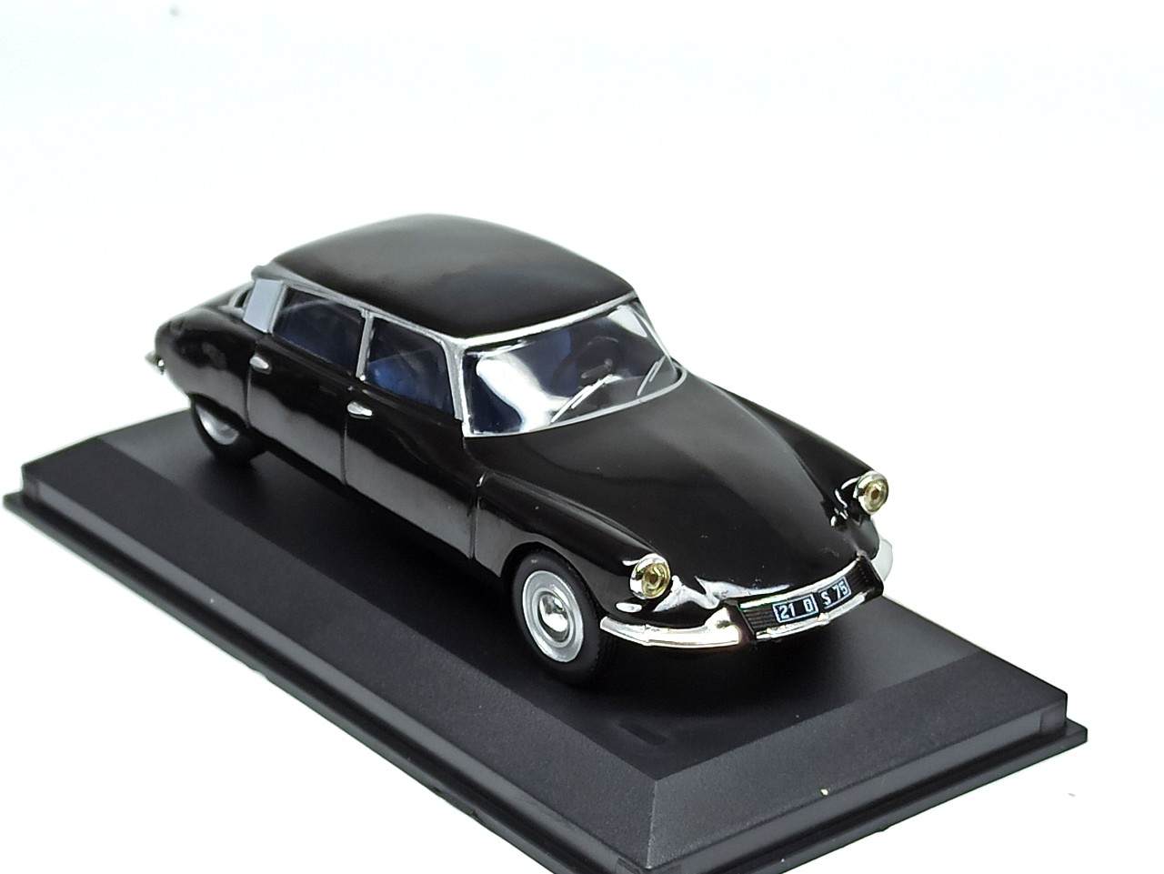 Mô hình xe Citroen DS21