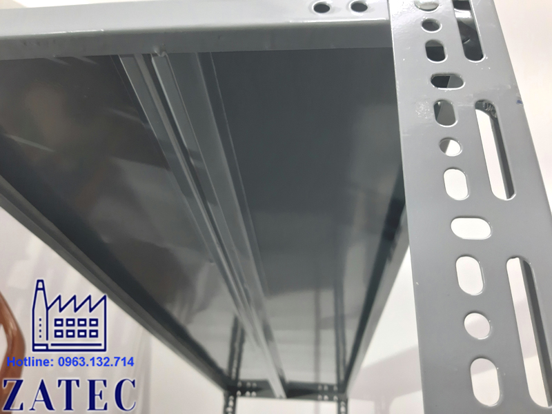 Điểm nổi bật kệ bán hàng tạp hóa 4 tầng D150 x R30 x C200 cm