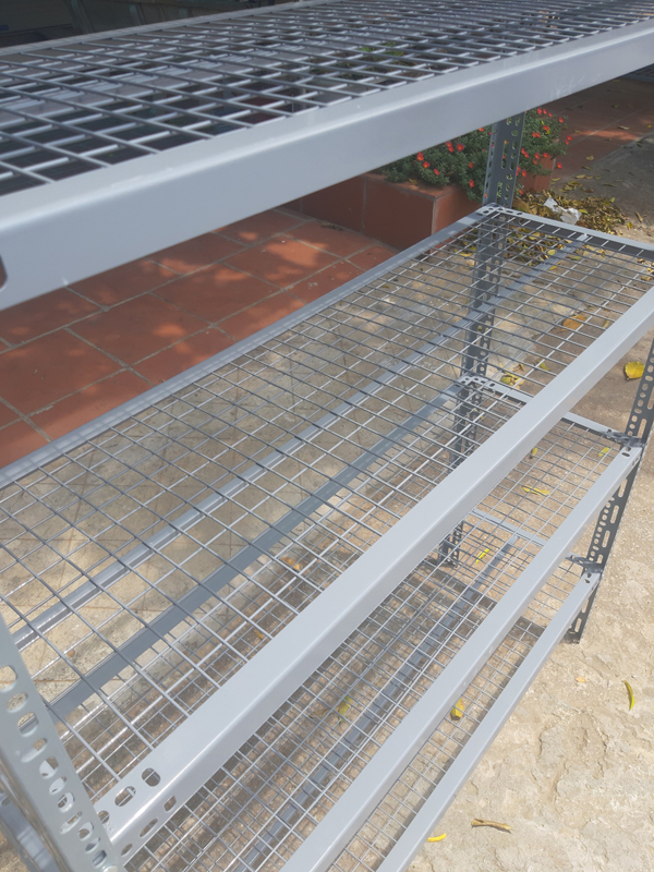 Ưu điểm kệ đa năng mặt lưới 3 tầng D120 x R40 x C100 cm, 01 tăng cứng