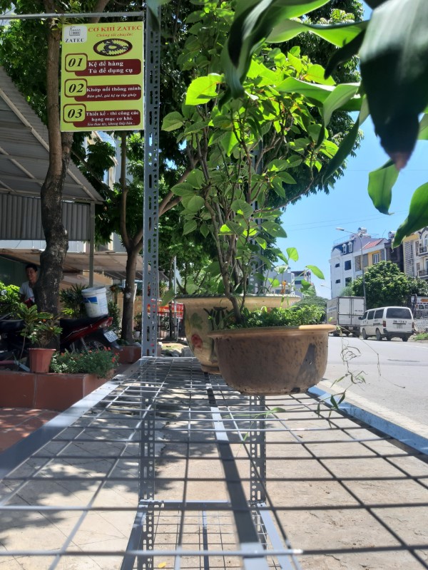 Ưu điểm kệ sắt đa năng mặt lưới 4 tầng D150 x R40 x C200 cm