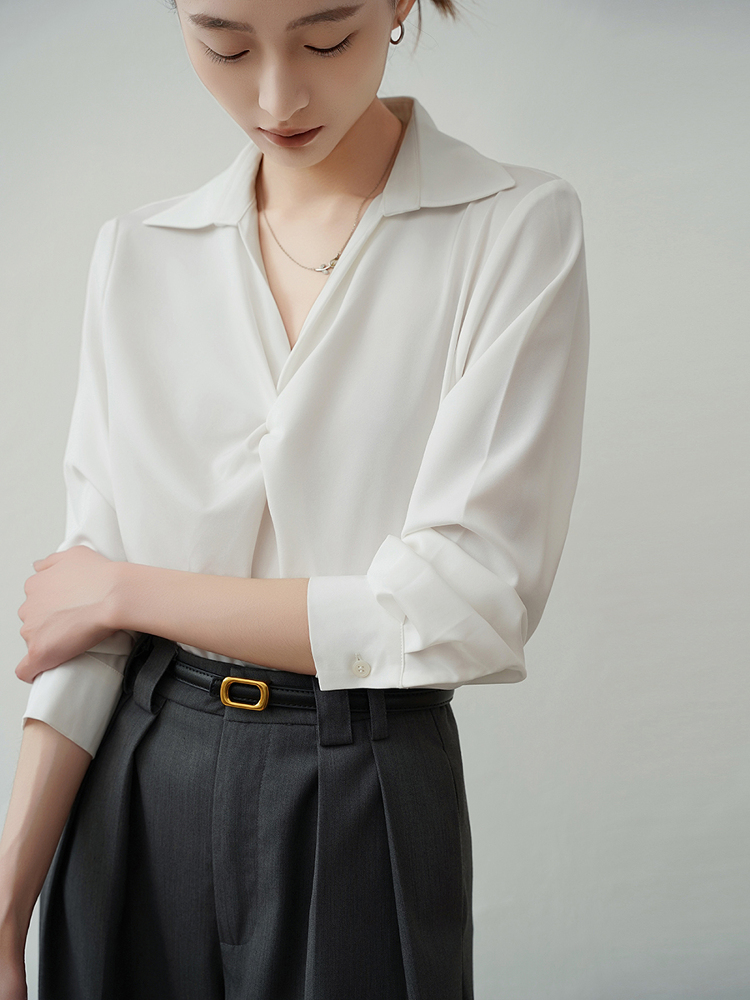 Áo sơ mi lụa xoắn ngực SM32