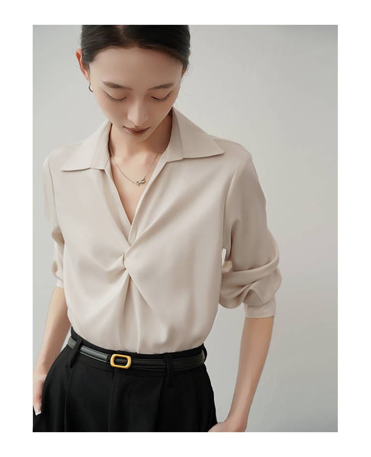 Áo sơ mi lụa xoắn ngực SM32