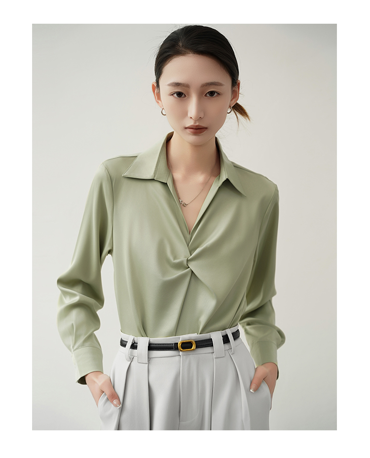 Áo sơ mi lụa xoắn ngực SM32