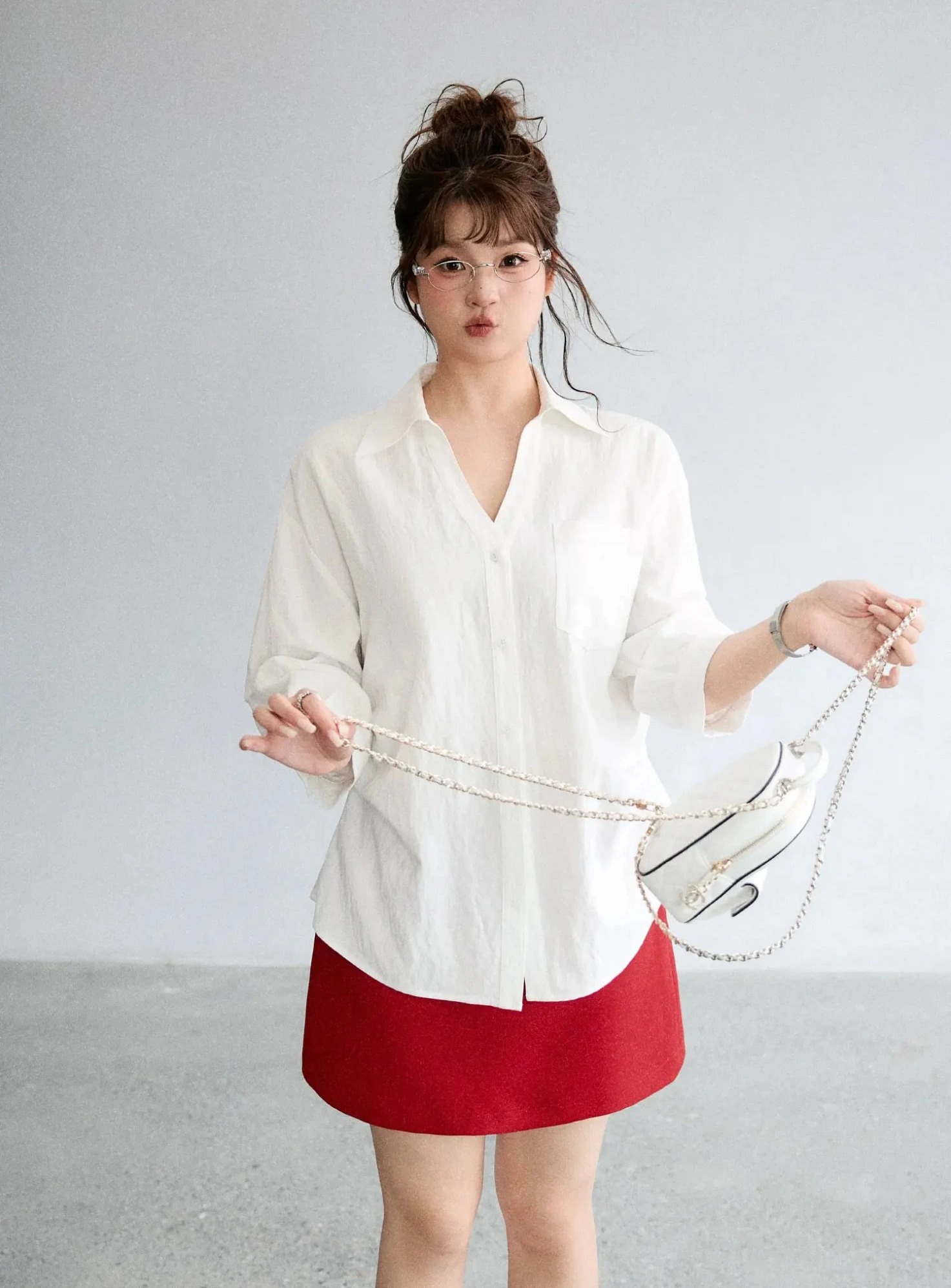 SM59 Áo Sơ Mi Trắng Tay Lửng Dáng Rộng Đa Năng MAKILANA, Áo Sơ Mi Nữ Form Rộng Basic Tay Dài Style