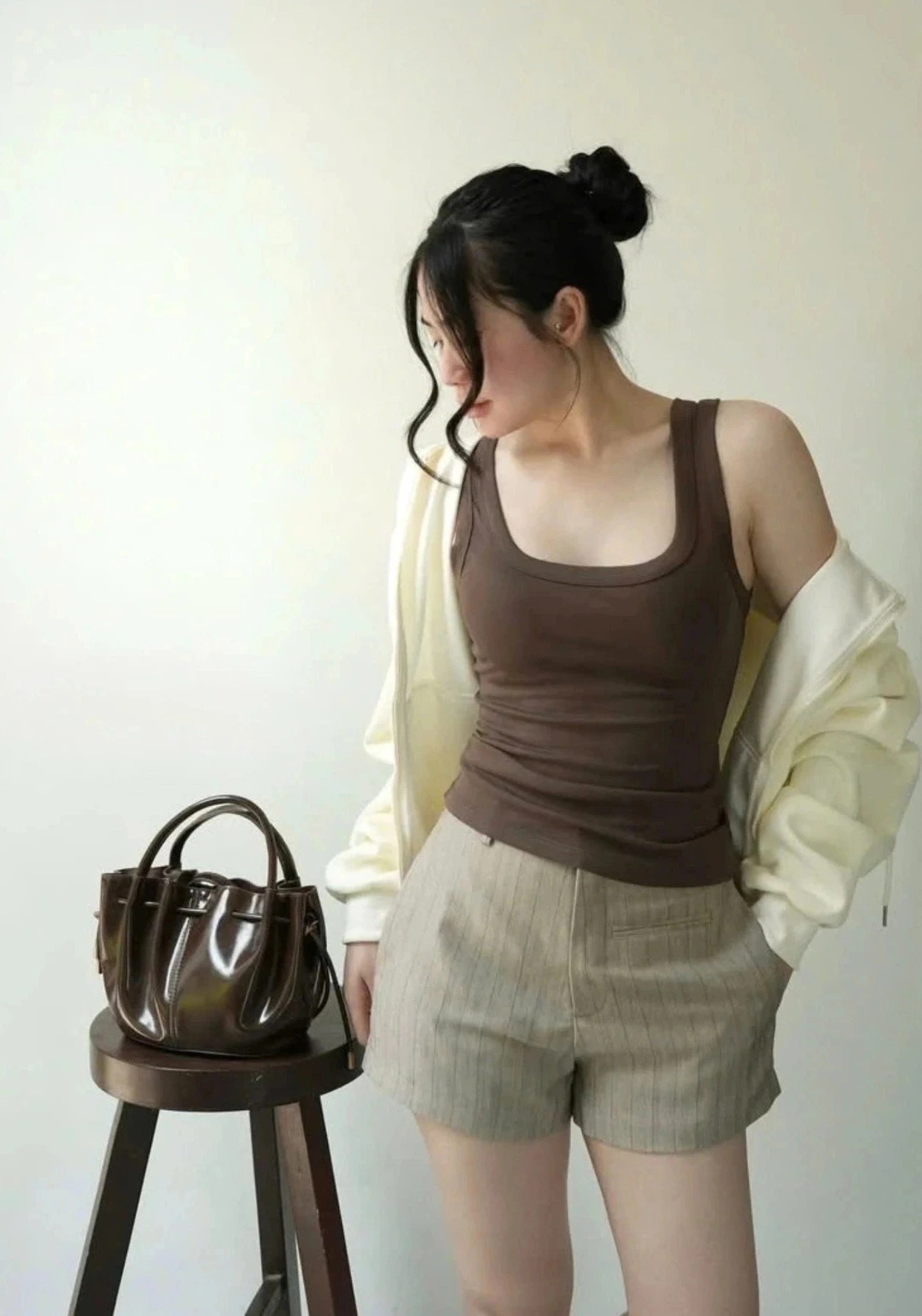 QS10 Quần short nữ cạp cao MAKILANA,quần short kẻ sọc lưng cao ống rộng thanh lịch,form đứng tôn dáng