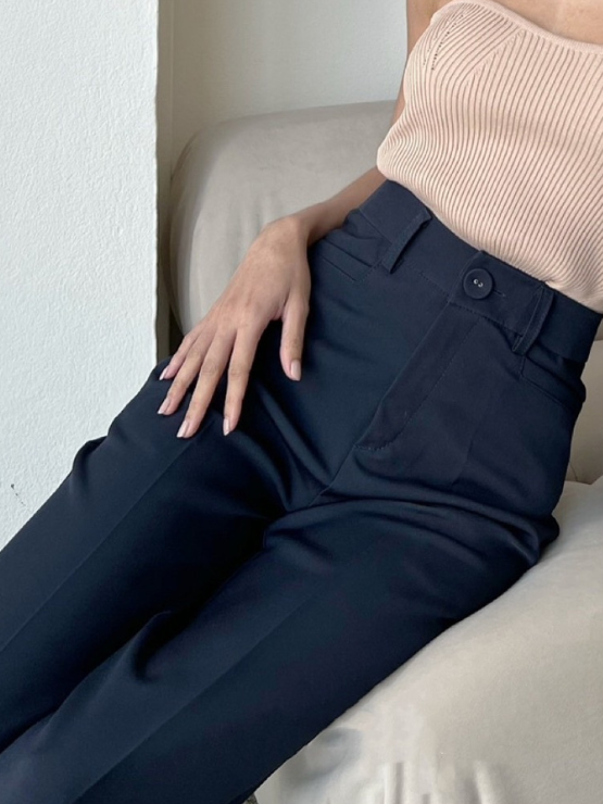 Quần xuông ống đứng túi trước nữ QT50